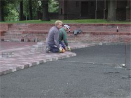 Fachleute bei der Arbeit